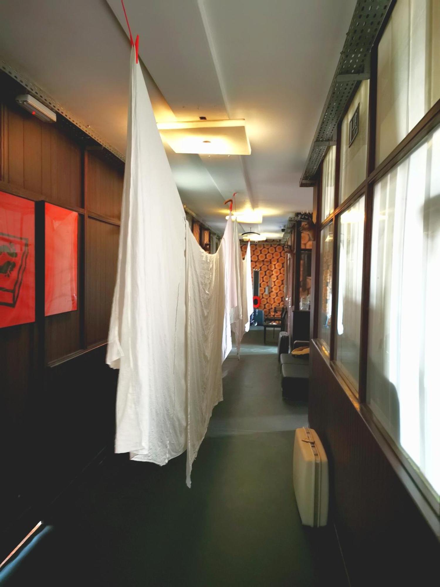 Ghostel 1St - Aventure Alternative - Guest House - Arts-Factory-Experience - For Artists, Makers And Open Minds - Attention, We Are Not A Hotel And Are Not Adapted For Everybody - Read Host Warnings Before Reservation - Www,Providence,Be Asbl Charleroi Esterno foto